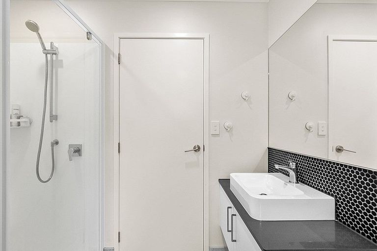 Photo of property in 31 Taikaranga Street, Pukekohe, 2120