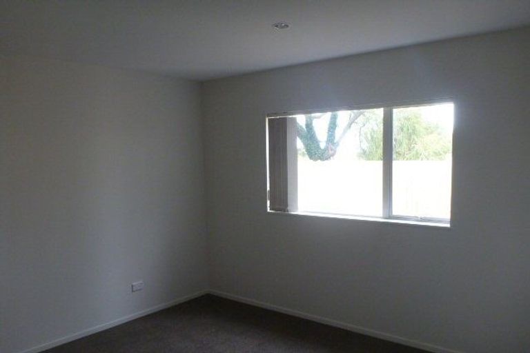 Photo of property in 22 Popokatea Drive, Takanini, 2112