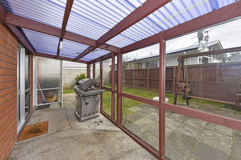 Photo of property in 1/3 Ansonby Street, Russley, Christchurch, 8042