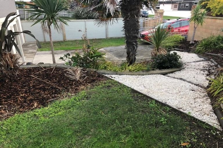 Photo of property in 1 Calypso Drive, Papamoa Beach, Papamoa, 3118