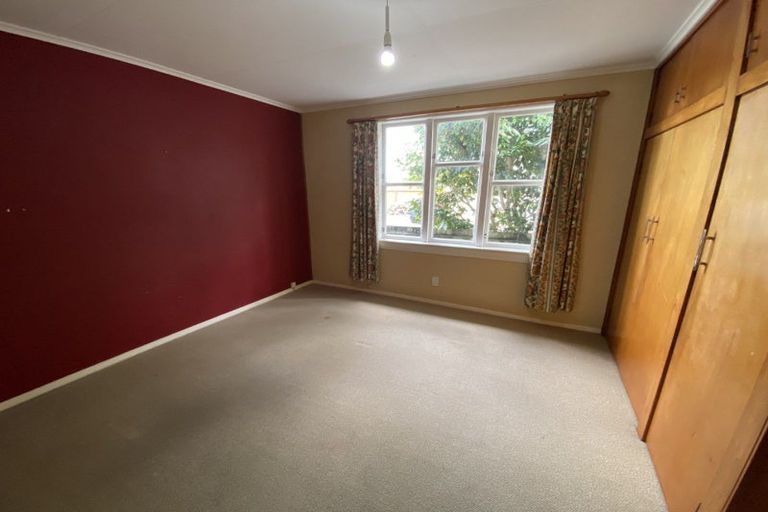 Photo of property in 179 Featherston Street, Palmerston North, 4410