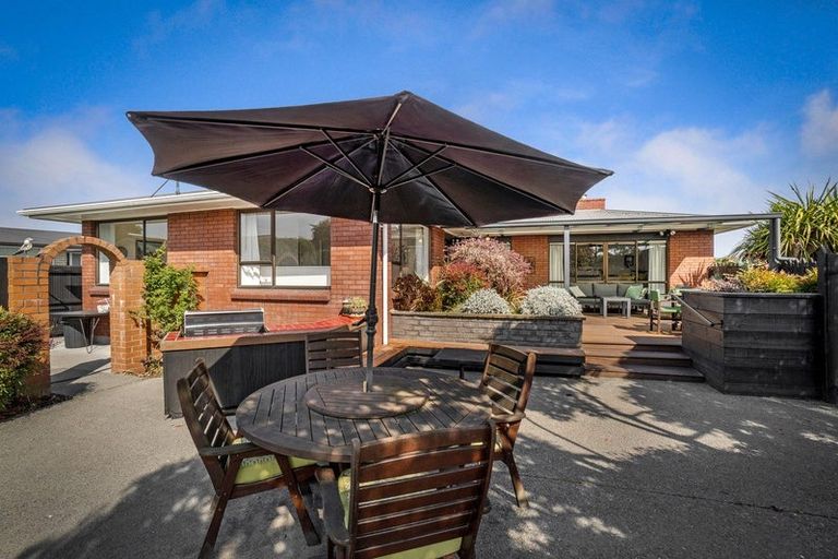 Photo of property in 10 Charles Upham Avenue, Hillmorton, Christchurch, 8025
