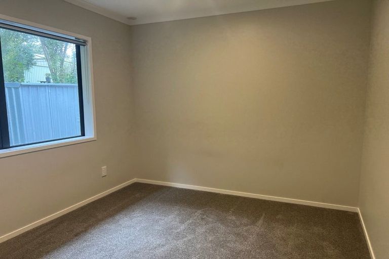 Photo of property in 85a Aeroview Drive, Beach Haven, Auckland, 0626