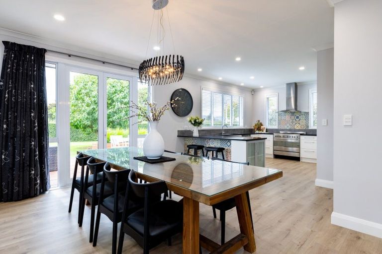 Photo of property in 555 Fencourt Road, Cambridge, 3493