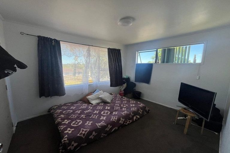 Photo of property in 6 Montego Place, Weymouth, Auckland, 2103