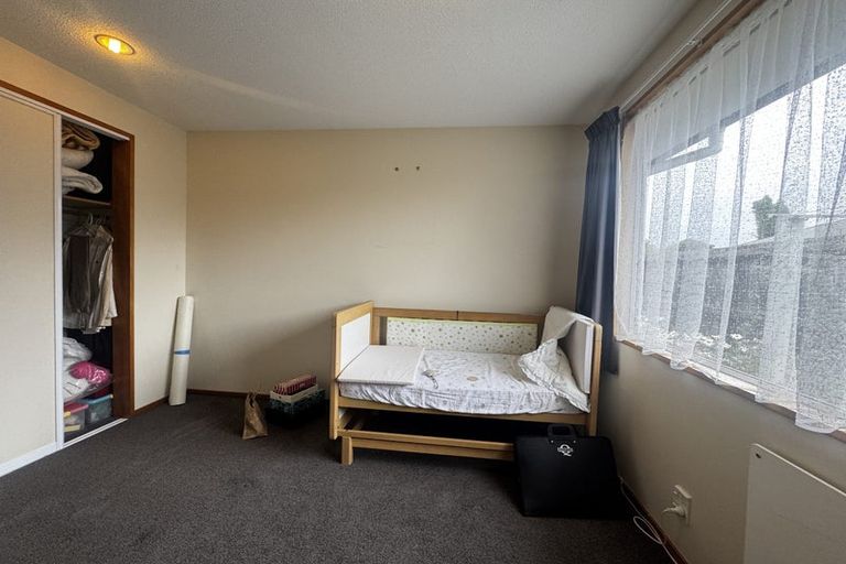 Photo of property in 17 Abingdon Court, Avonhead, Christchurch, 8042