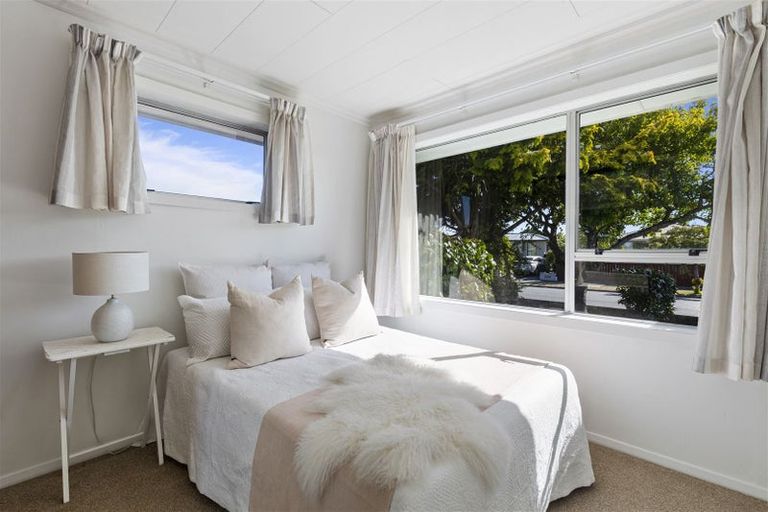 Photo of property in 44 Teesdale Street, Burnside, Christchurch, 8053