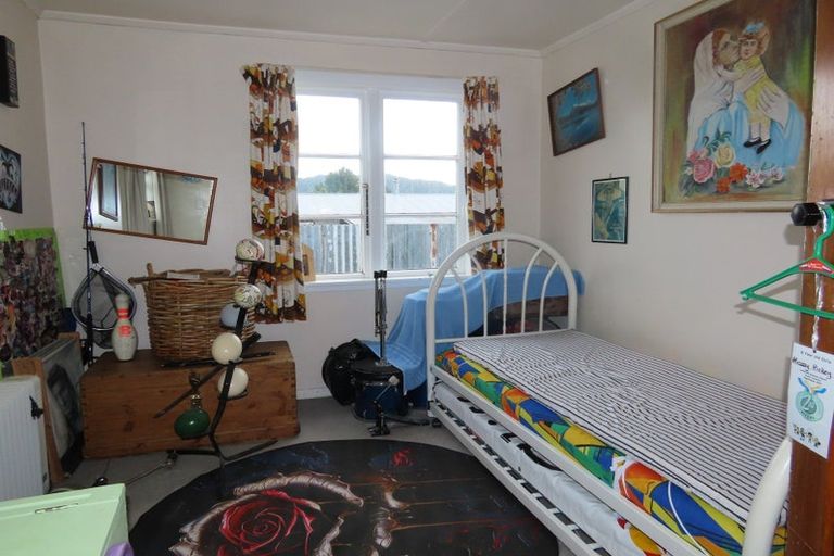 Photo of property in 13 Cavell Street, Reefton, 7830