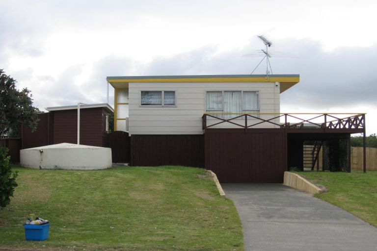 Photo of property in 35 Day Dawn Crescent, Omaha, Warkworth, 0986