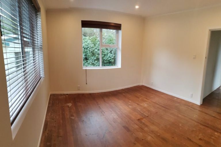 Photo of property in 102 Hill Road, Belmont, Lower Hutt, 5010