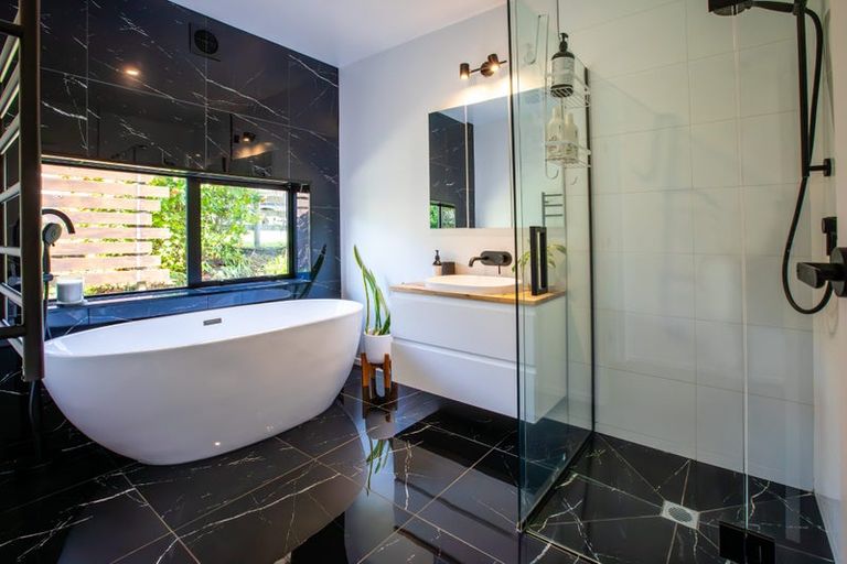 Photo of property in 233a Marsden Point Road, Ruakaka, 0116