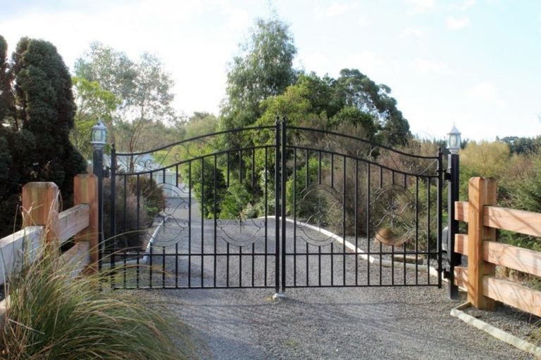 Photo of property in 10 Rule Road, Dannevirke, 4930