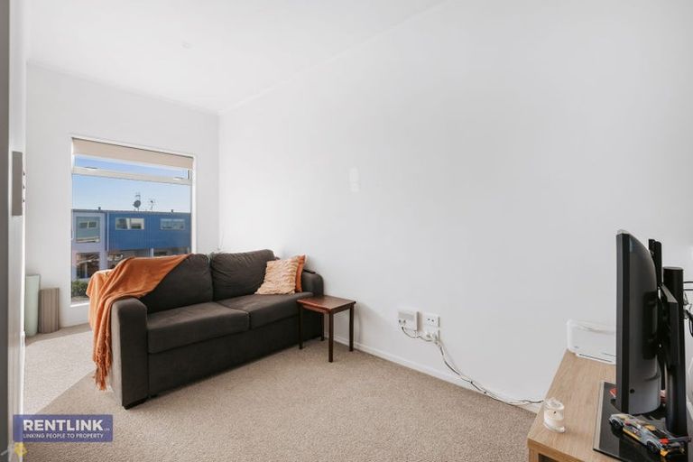 Photo of property in 31 Reynolds Place, Papamoa Beach, Papamoa, 3118