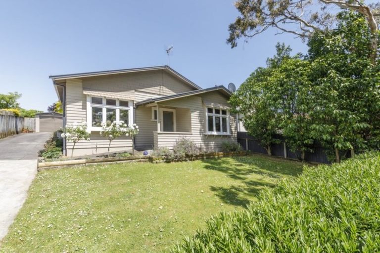 Photo of property in 10 Mere Mere Avenue, Palmerston North, 4414