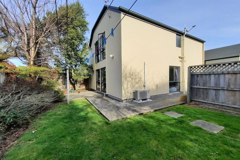 Photo of property in 120b Elizabeth Street, Riccarton, Christchurch, 8041