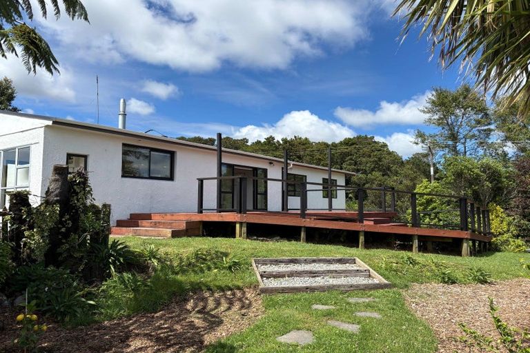 Photo of property in 787 Dover Road, Okato, New Plymouth, 4374