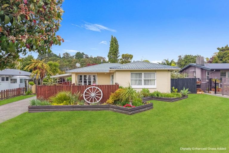 Photo of property in 18 Mackenzie Street, Kawerau, 3127