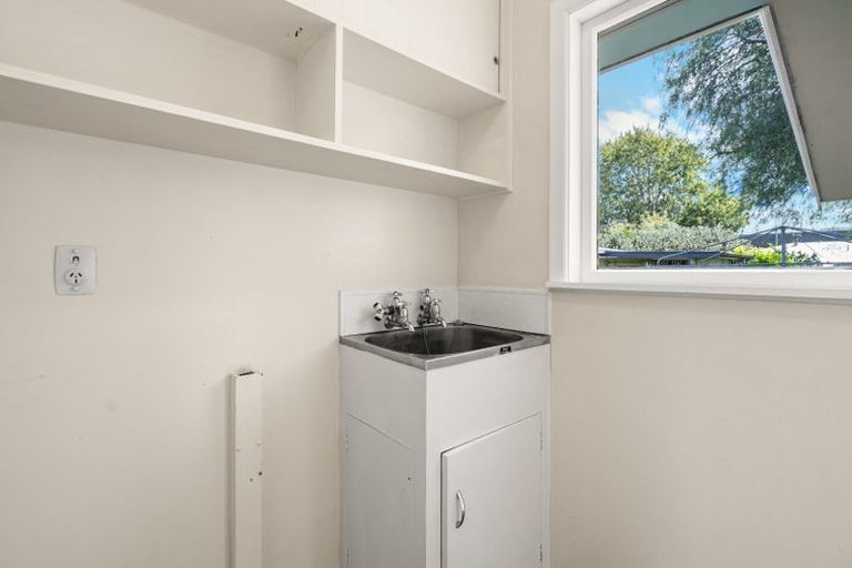 Photo of property in 19 Rutherford Street, Chedworth, Hamilton, 3210