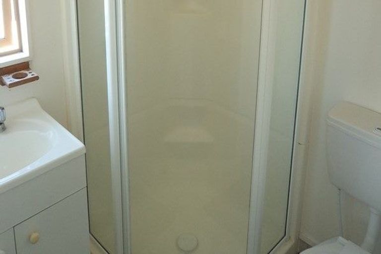 Photo of property in 12/5 Inverness Avenue, Hamilton East, Hamilton, 3216