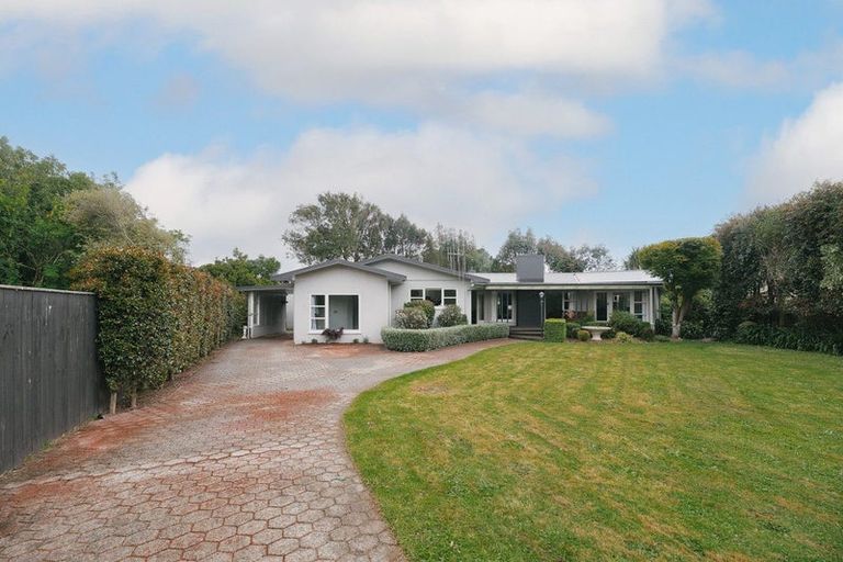 Photo of property in 12 Lifford Place, Awapuni, Palmerston North, 4412