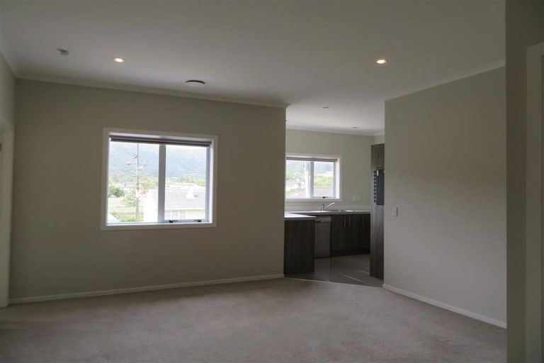 Photo of property in 136 George Street, Stokes Valley, Lower Hutt, 5019