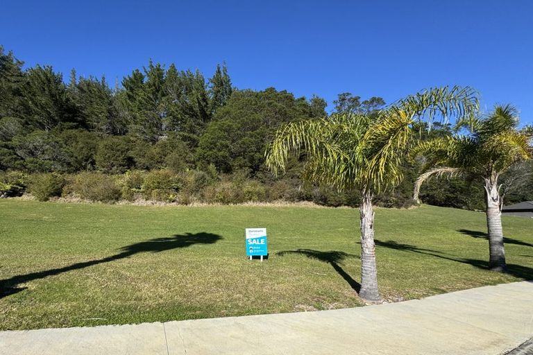 Photo of property in 61 Pinehurst Drive, Pauanui, Hikuai, 3579