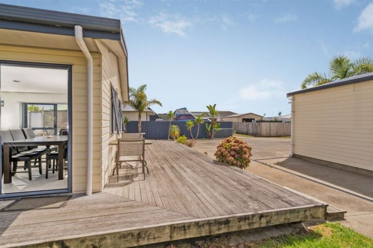 Photo of property in 43 Park Lane, Whitianga, 3510