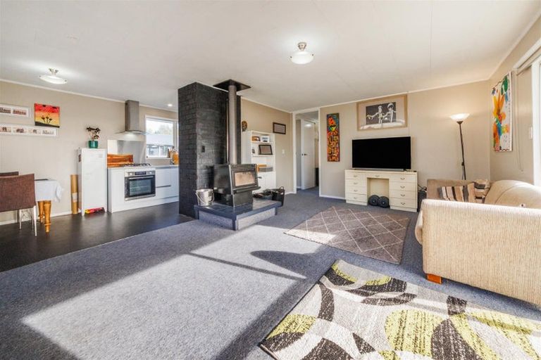 Photo of property in 181a Bridge Street, Bulls, 4818