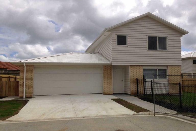 Photo of property in 14 Koko Mews, Mangere Bridge, Auckland, 2022