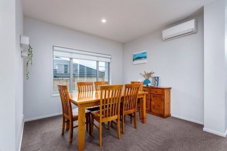 Photo of property in 54 Madison Terrace, Silverdale, 0932