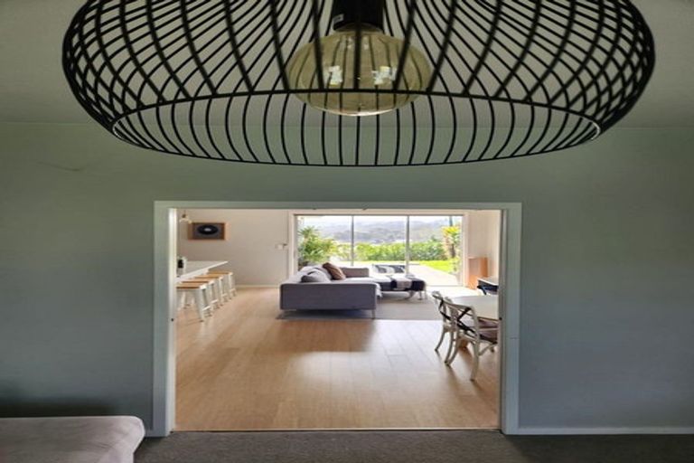 Photo of property in 18 Skipjack Pass, Silverdale, 0932