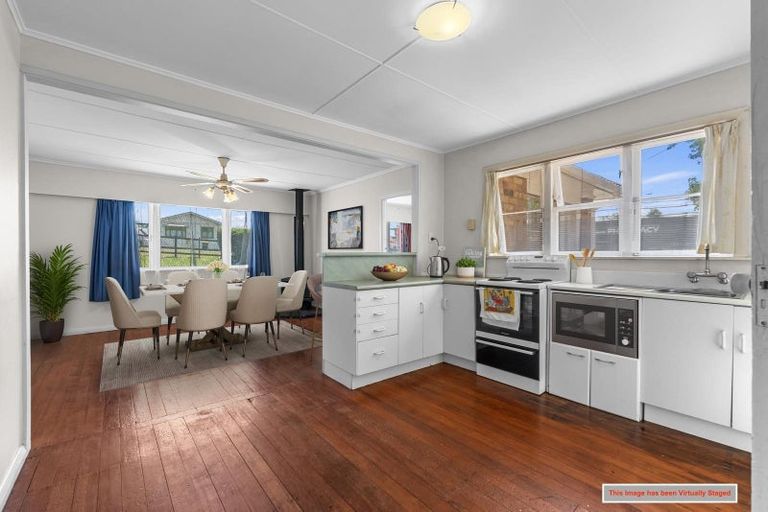 Photo of property in 86 Titirangi Road, New Lynn, Auckland, 0600