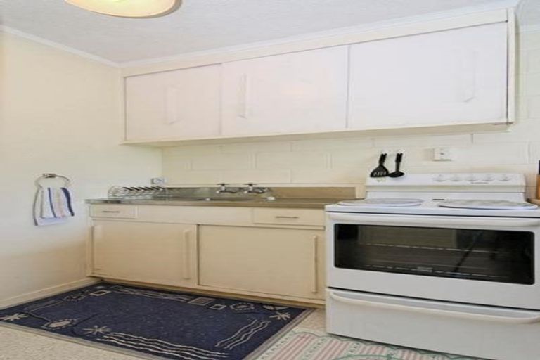 Photo of property in 9/4 Wynyard Road, Mount Eden, Auckland, 1024