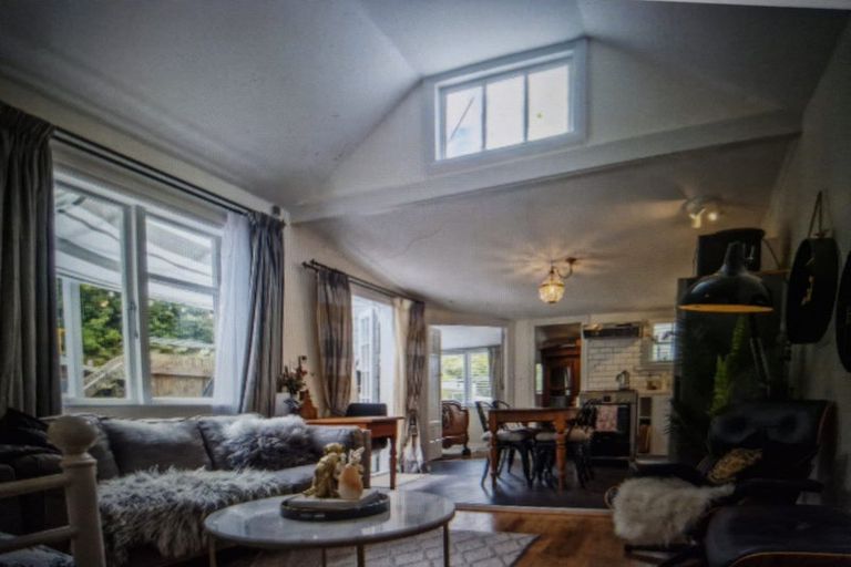 Photo of property in 113 Holloway Road, Aro Valley, Wellington, 6021