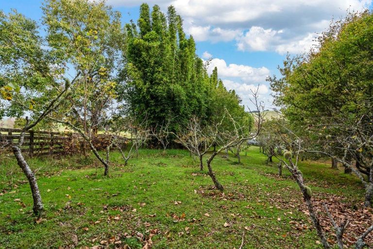 Photo of property in 253 Tangihua Road, Maungakaramea, Whangarei, 0178