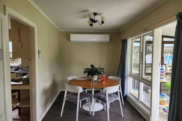 Photo of property in 34 Tuatoru Street, Eastbourne, Lower Hutt, 5013