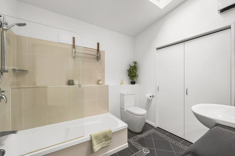 Photo of property in Elizabeth Street Chapel, 12/6 Elizabeth Street, Mount Victoria, Wellington, 6011