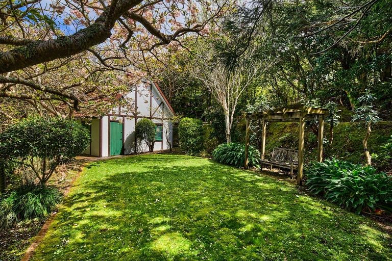 Photo of property in 130 Heke Street, Ngaio, Wellington, 6035