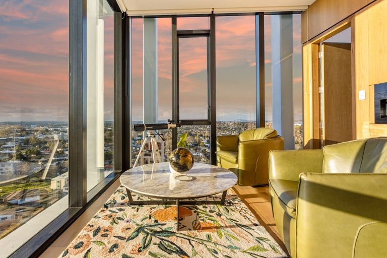 Photo of property in 1301/1 Buscomb Avenue, Henderson, Auckland, 0610