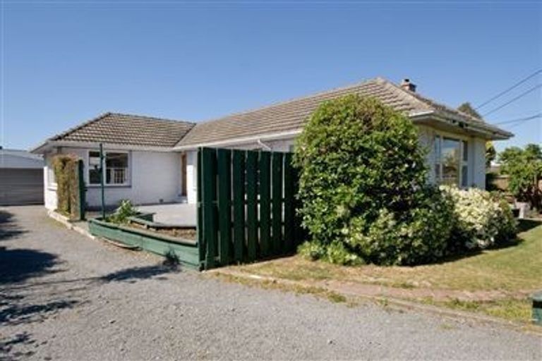 Photo of property in 23 Glencoe Street, Burnside, Christchurch, 8053
