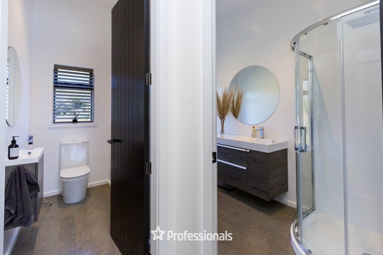 Photo of property in 49 Mount Marua Drive, Maymorn, Upper Hutt, 5018