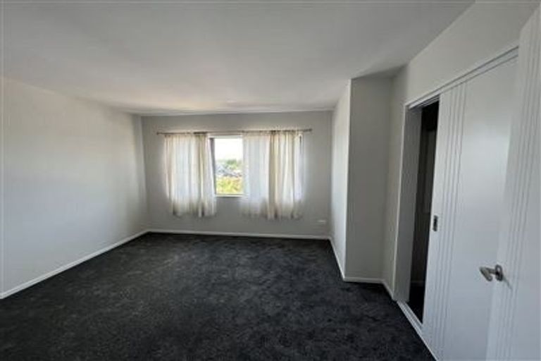 Photo of property in 13 Kaha Road, Takanini, 2110