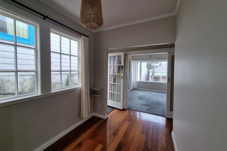 Photo of property in 5 Dawson Street, Berhampore, Wellington, 6023