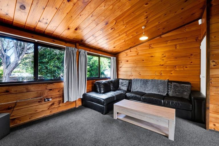 Photo of property in 242 Waihi Road, Hawera, 4610