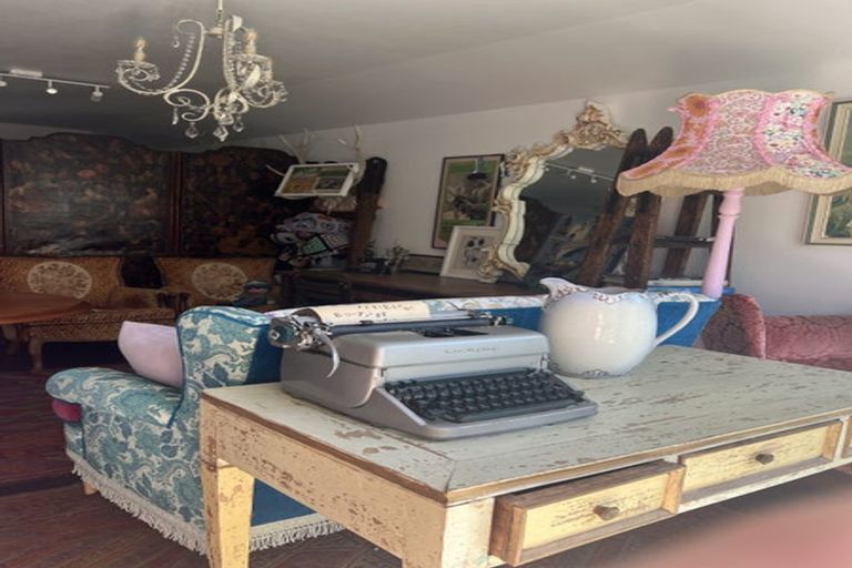 Photo of property in 1 Simeon Quay, Lyttelton, 8082