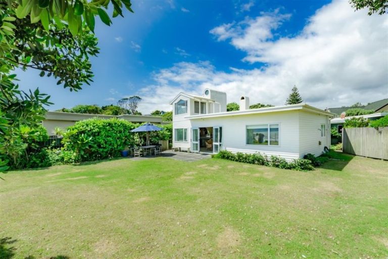 Photo of property in 7b Willow Grove, Raumati Beach, Paraparaumu, 5032