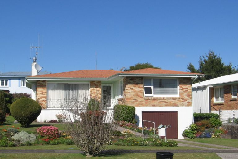 Photo of property in 32 Alverstoke Road, Parkvale, Tauranga, 3112