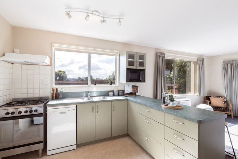 Photo of property in 2/7 Fir Tree Lane, Aranui, Christchurch, 8061