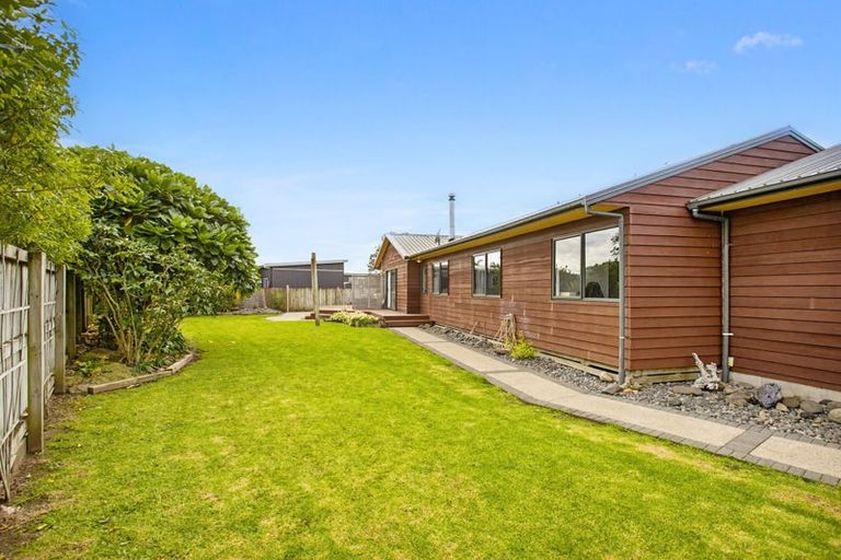 Photo of property in 18 Jacaranda Drive, Whitianga, 3510
