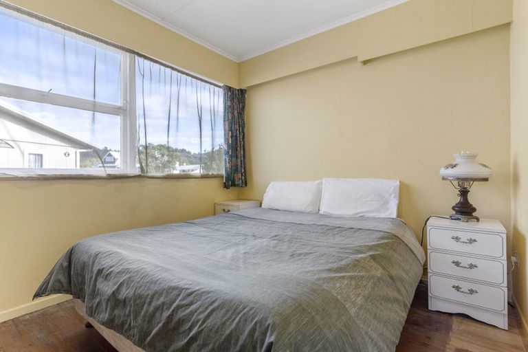 Photo of property in 102 Ruru Street, Whangamata, 3620